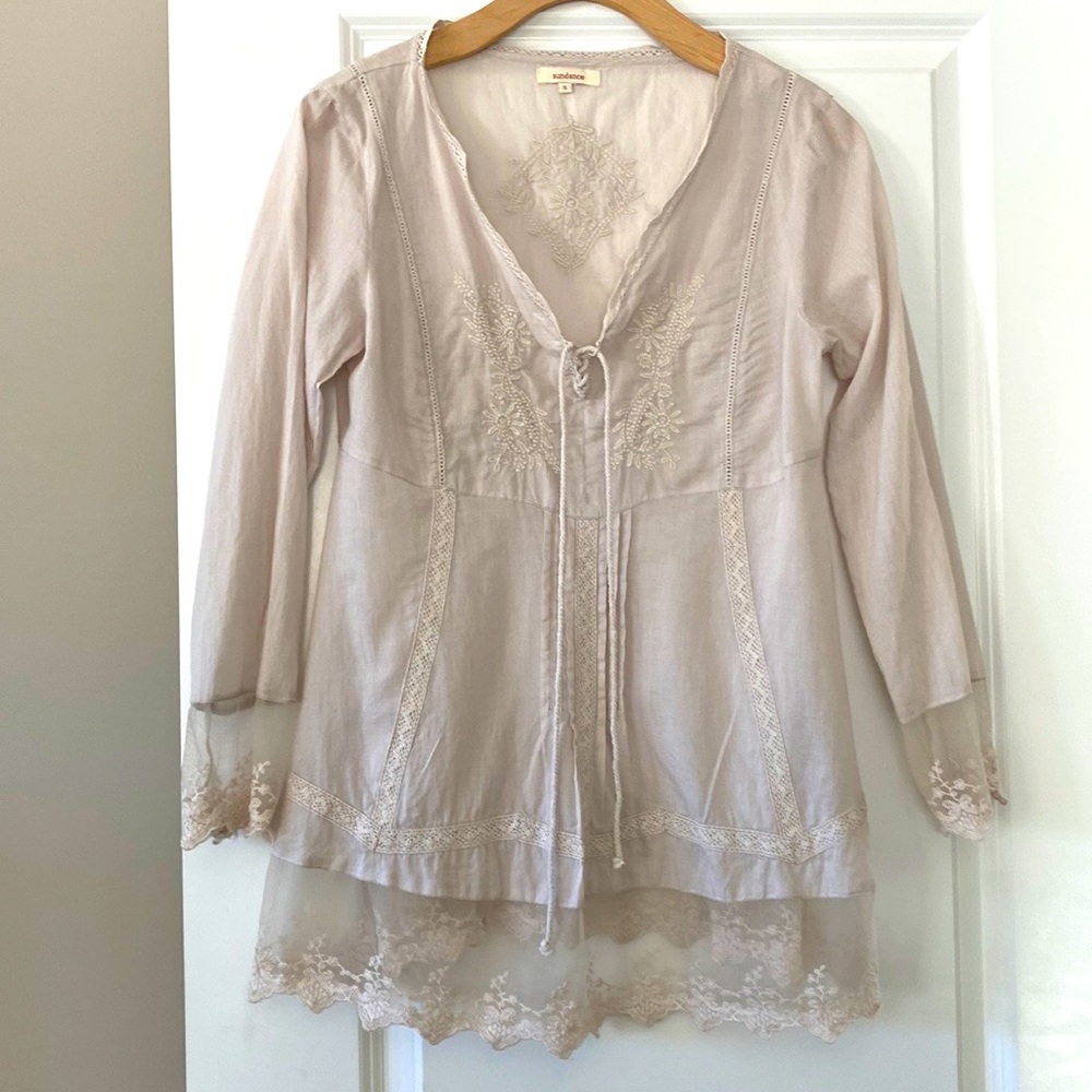 Sundance Embroidered Tunic/Peasant Top w Lace & Sheer Mesh Cuffs & Hems